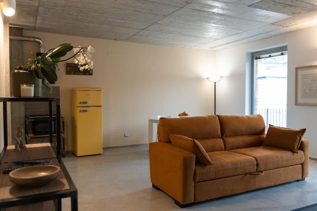 Centro Storico Recinto Dei Nobili 4-Private Parking Apartment Asti Bagian luar foto